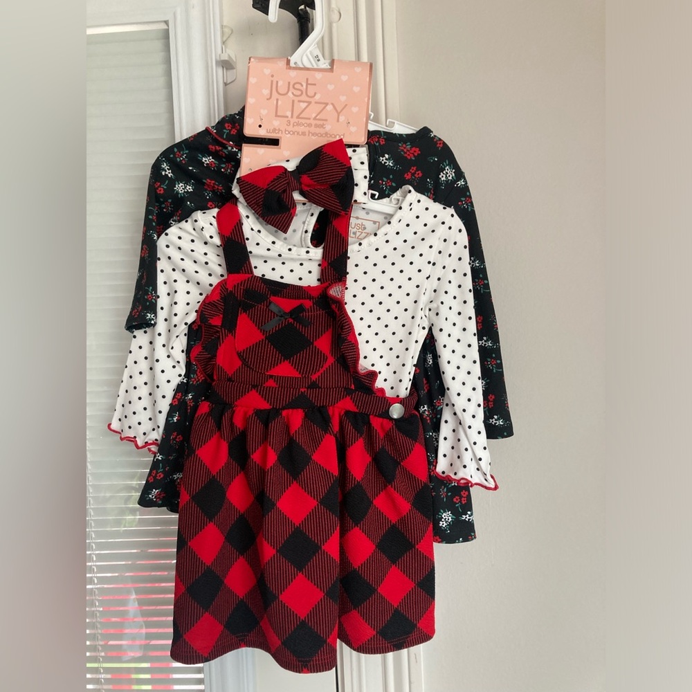 Just Lizzy 3 piece set with bow 12 months new with hanger Holiday perfect